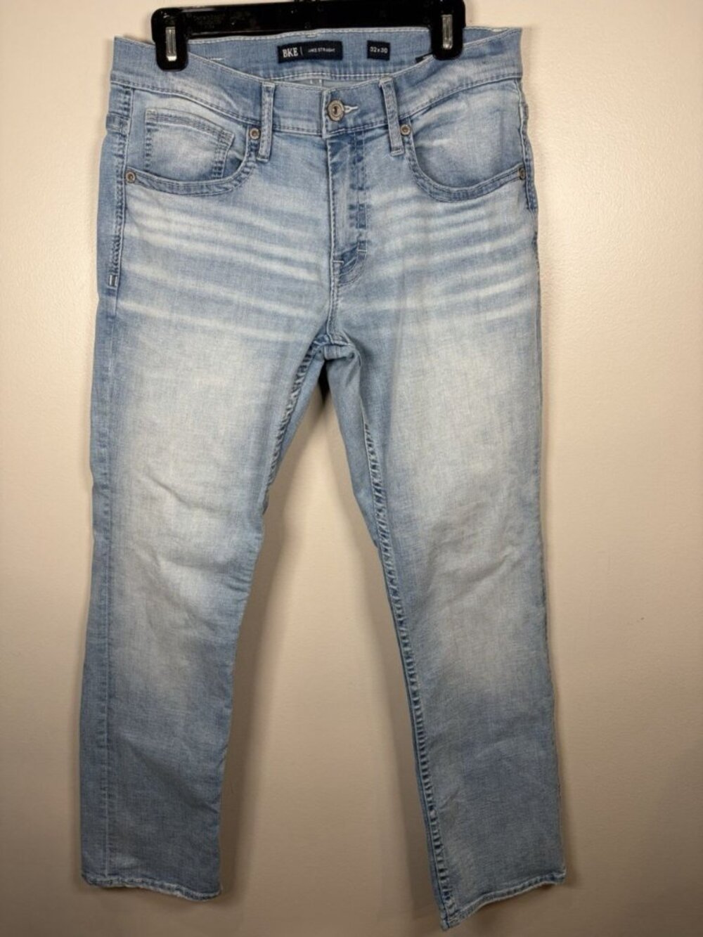BKE Jake Straight Leg Jeans Mens 32 x 30 Light Wash Stretch Denim Blue